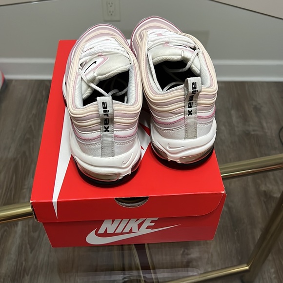 Nike Sneakers - Picture 3 of 3